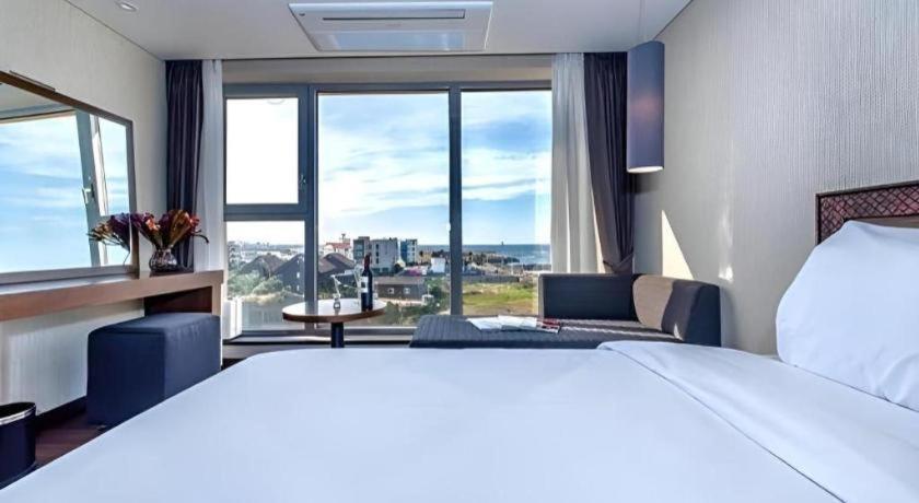 Odri Inn Jeju Exterior photo